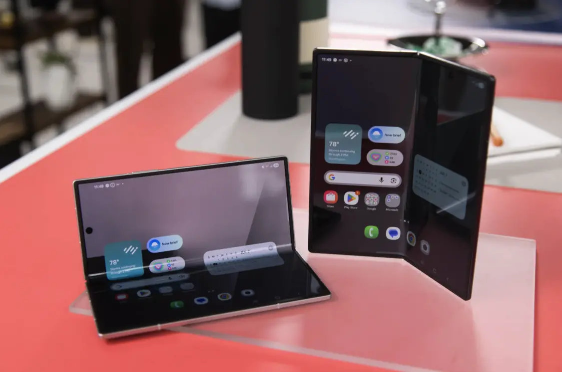 美媒:蘋果折疊屏手機(jī)無創(chuàng)新突破,靠什么取勝? 三星Galaxy Z Fold 7