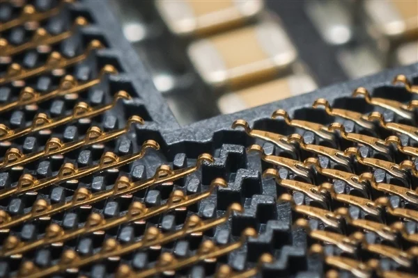 黃仁勛央視猛夸華為、小米、DeepSeek等：我不是尬吹 中國是真強(qiáng)