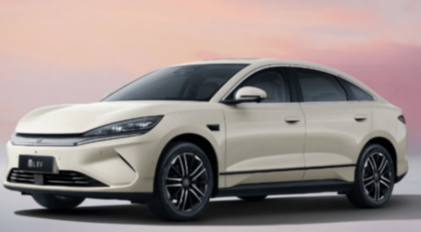 從價格到技術 比亞迪的“兜底泊車”為何讓友商兩難?