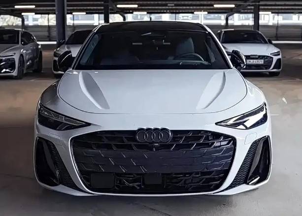 全新奧迪A6L國產版曝光,最快11月亮相,這顏值能好賣?