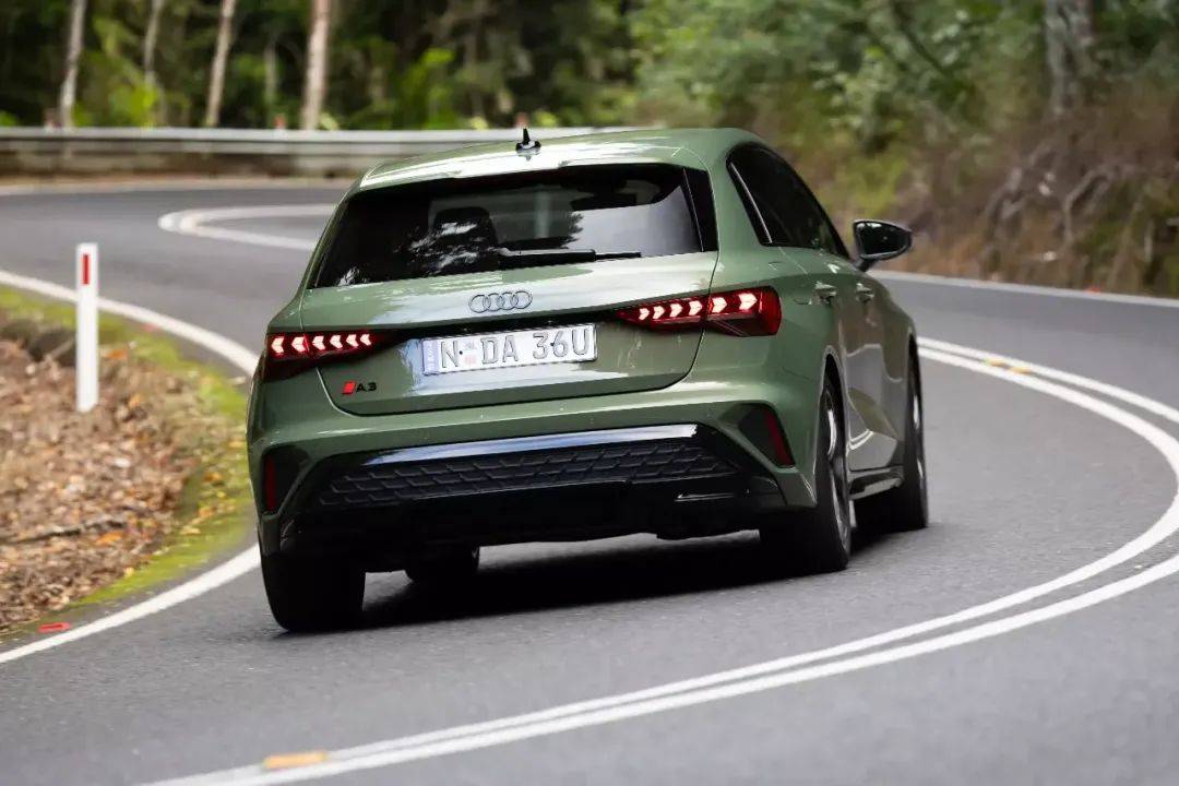 十幾萬一臺的奧迪A3,似乎可以入手了?