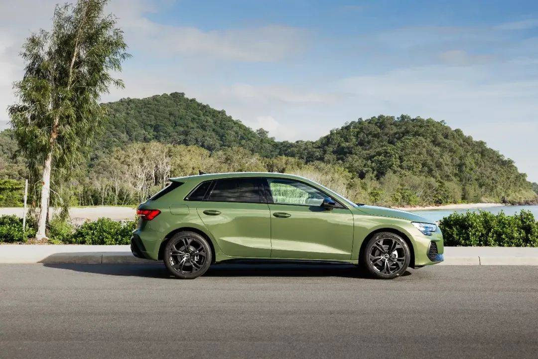 十幾萬一臺的奧迪A3,似乎可以入手了?