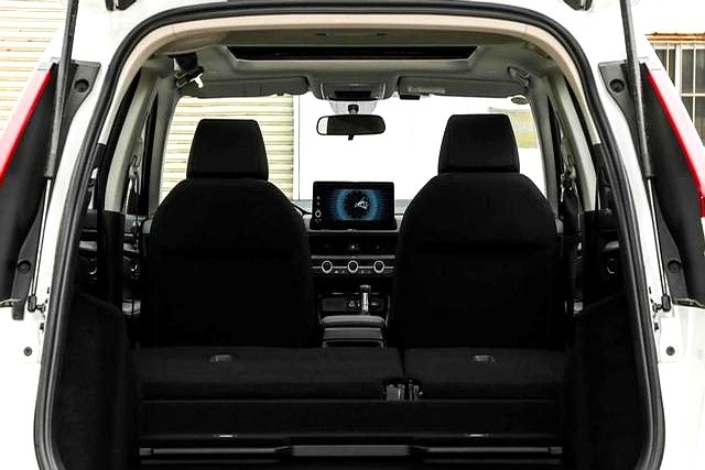 本田CR-V將推新款,現(xiàn)款優(yōu)惠5萬左右,等新還是買舊?