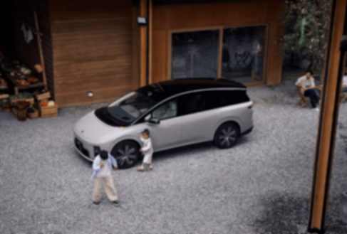 理想 i8 部分內飾官圖發布!將在 7 月 29 日完成上市