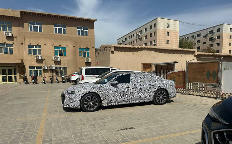 全新一代寶來L諜照曝光,造型更簡潔、尺寸或更大