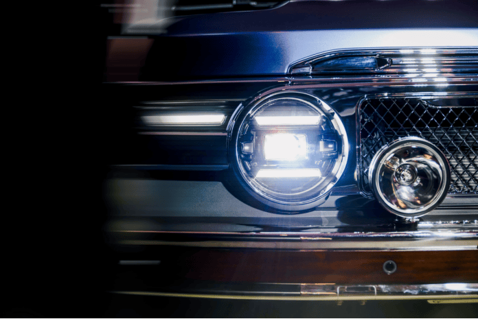 當工程師用游標卡尺丈量情懷:iCAR V23復古版如何把“爺青回”焊進鋼板里