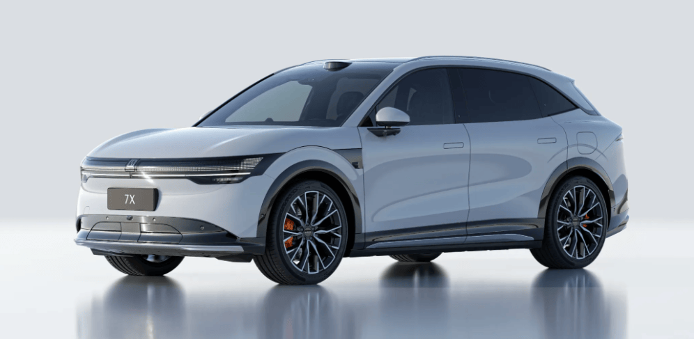 極氪\"0公里二手車\"風波 展車與二手車的邊界之爭