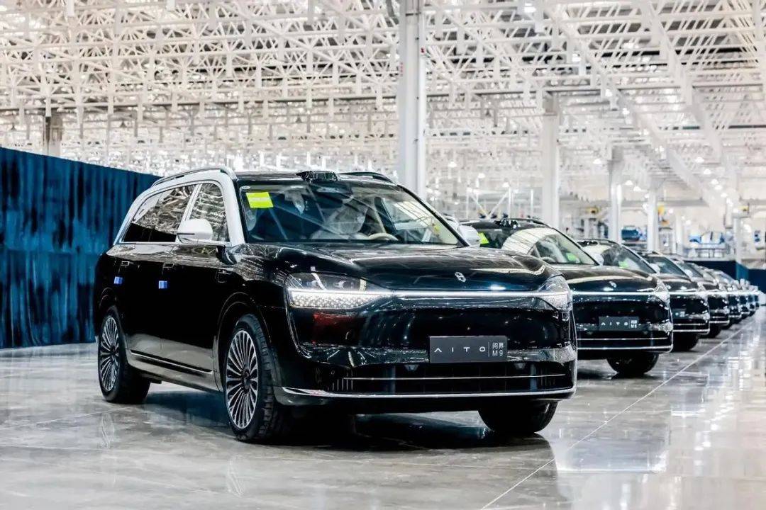 選擇坦克和小米,他們竟有這樣的故事