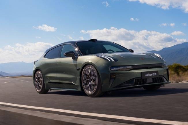 極氪深陷 零公里二手車爭議,是展車還是二手車?