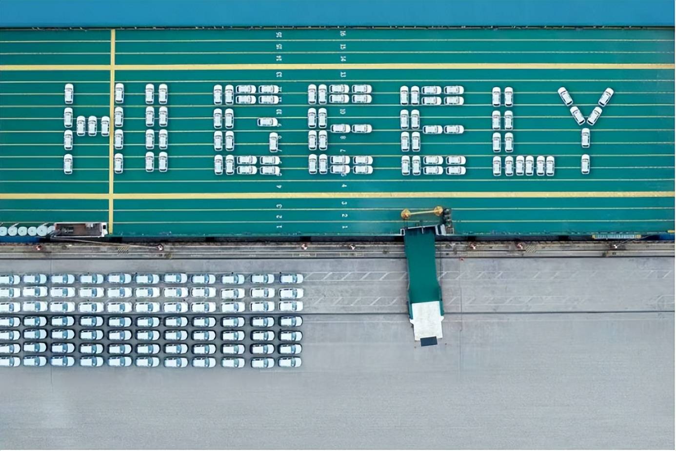 半年銷量超140萬輛背后,是吉利大象跳舞與新銳狂飆的平衡藝術