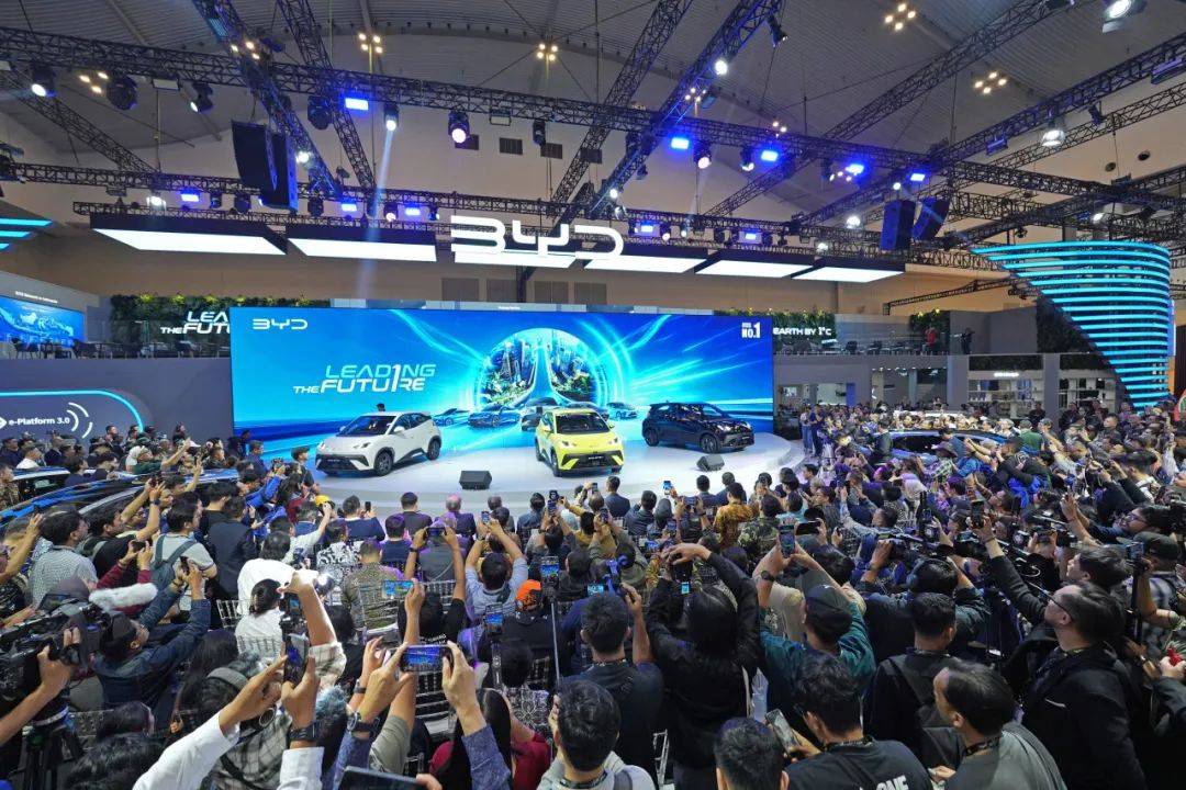 比亞迪攜仰望、騰勢品牌亮相印尼GIIAS國際車展,海鷗車型重磅發布