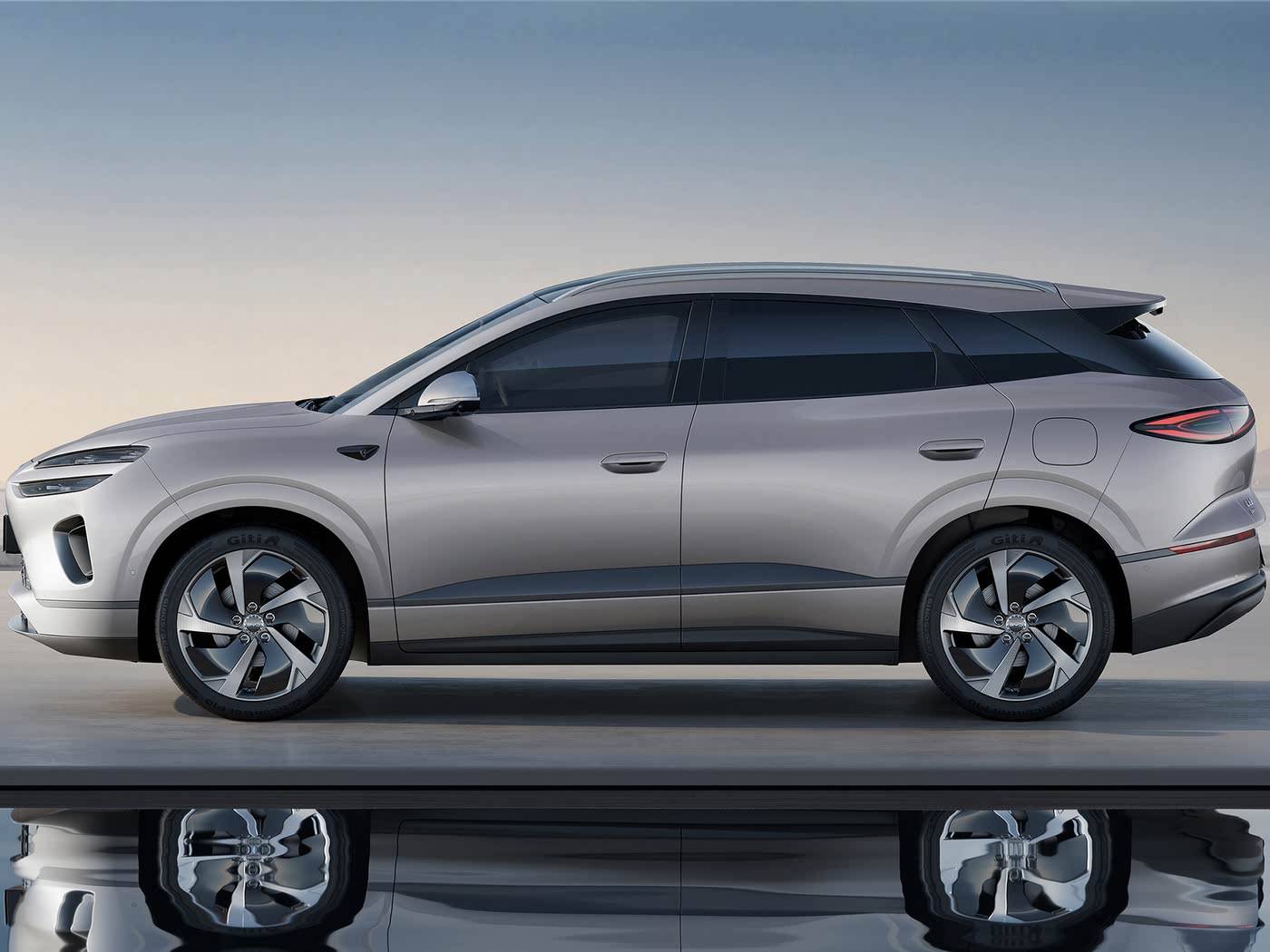 純電插混兩種動力/售價13.98萬起 比亞迪海獅06雙車正式上市