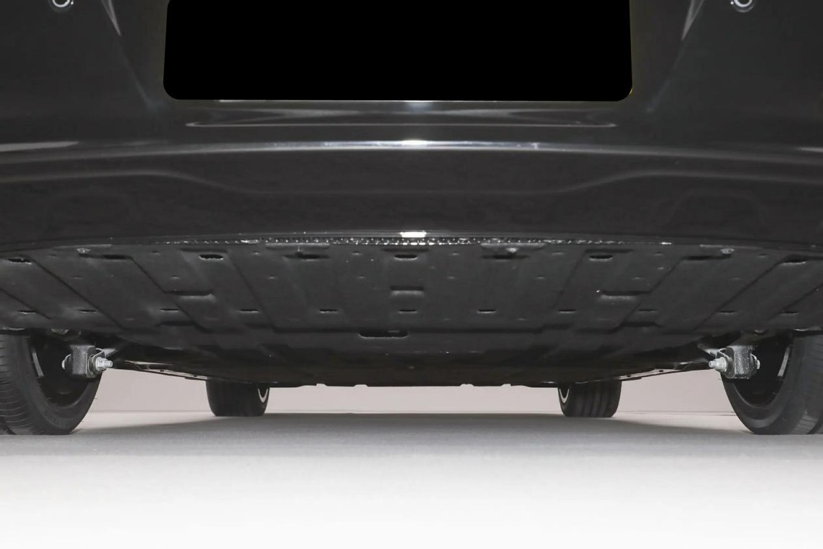 手握10萬+,要續(xù)航、更要智能,零跑B01和小鵬MONA M03,選誰?