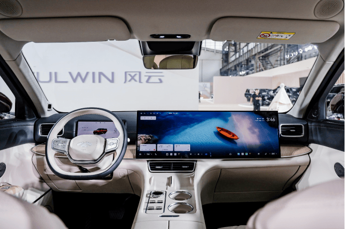 19.99萬元起,風(fēng)云T11入局高端SUV市場:入門即豪華