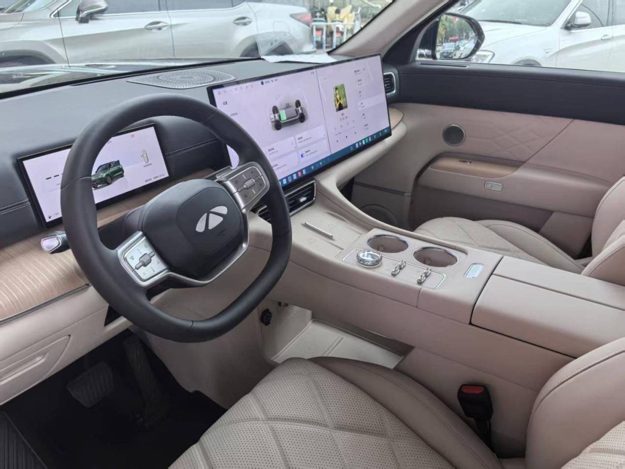 5.4秒破百+獵鷹智駕700,風(fēng)云T11預(yù)售19.99萬(wàn)起,性能與智能兼得