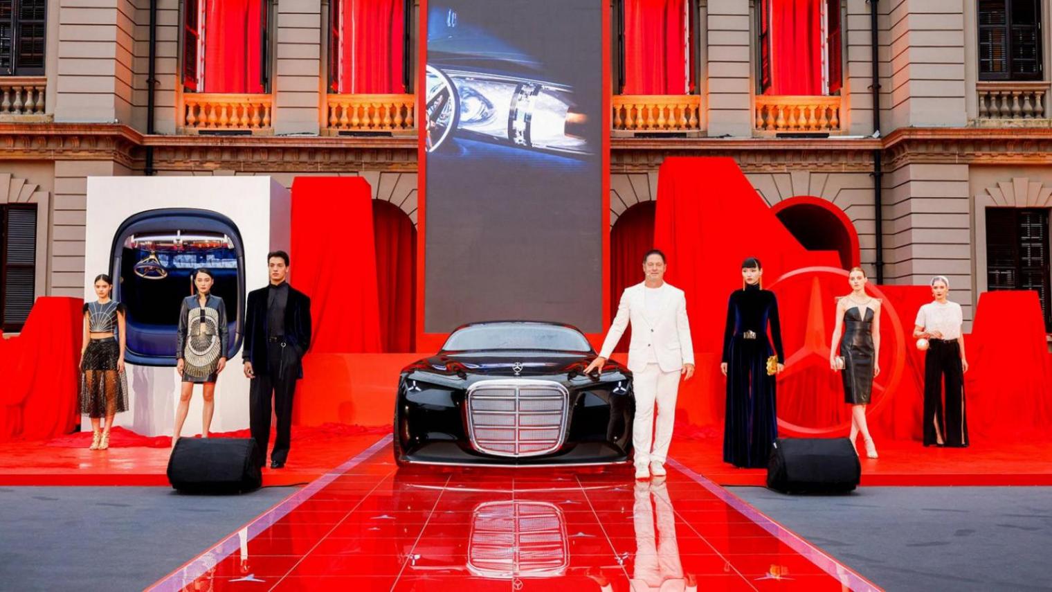 奔馳用概念車畫的餅,也比別人畫的都好吃