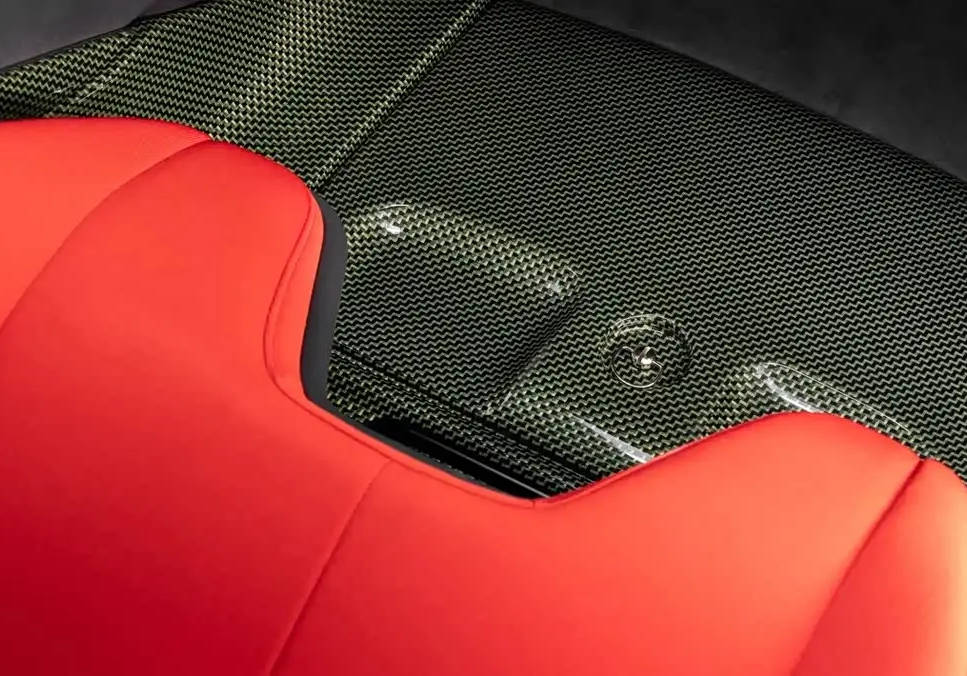 致敬F40經典/搭2.9T插混動力 法拉利SC40官圖發布