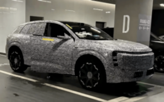 疑似奧迪E8諜照曝光,首款純電SUV,打小米YU7嗎?