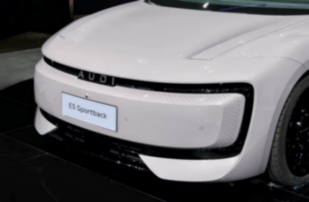 疑似奧迪E8諜照曝光,首款純電SUV,打小米YU7嗎?