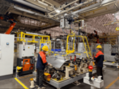 首款正向研發(fā)電動大VAN誕生 探訪遠程新能源商用車湘潭基地