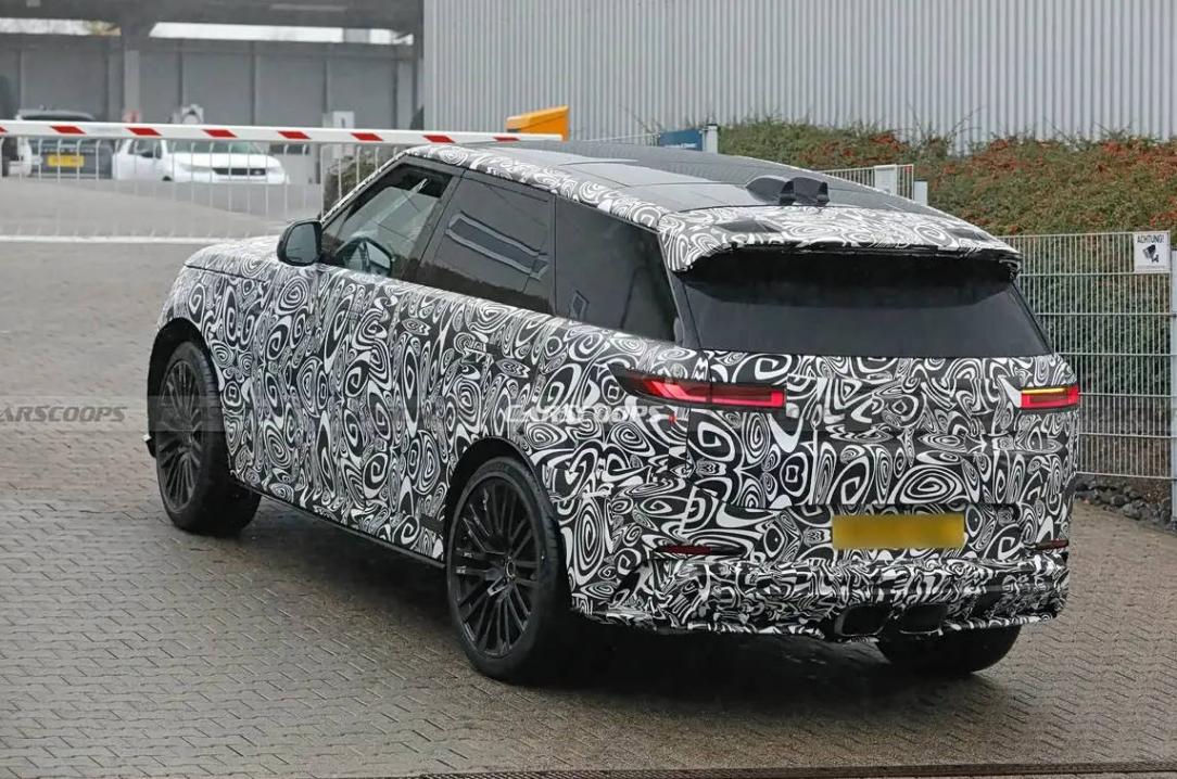 新款路虎攬勝運動SV諜照曝光 最快2026年年末發布