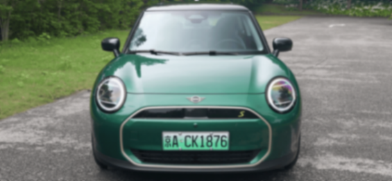 為數不多的靠譜備選 試駕體驗電動MINI COOPER