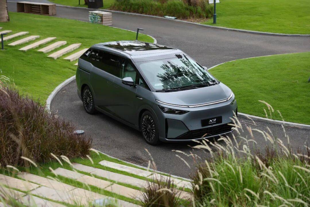 大電池+大油箱是偽命題?小鵬X9增程版面臨多重挑戰