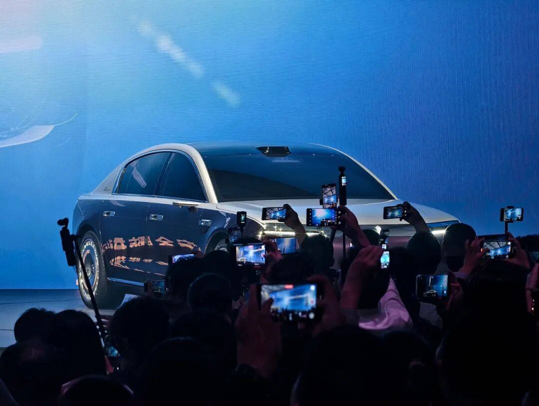 曾占據(jù)中國汽車市場70%份額的合資品牌,到2024年底已降至34.8%