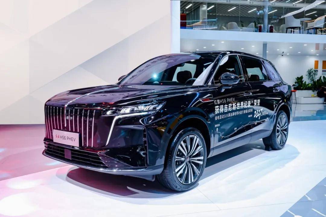 從“國車”到國民車,紅旗叩響未來之門