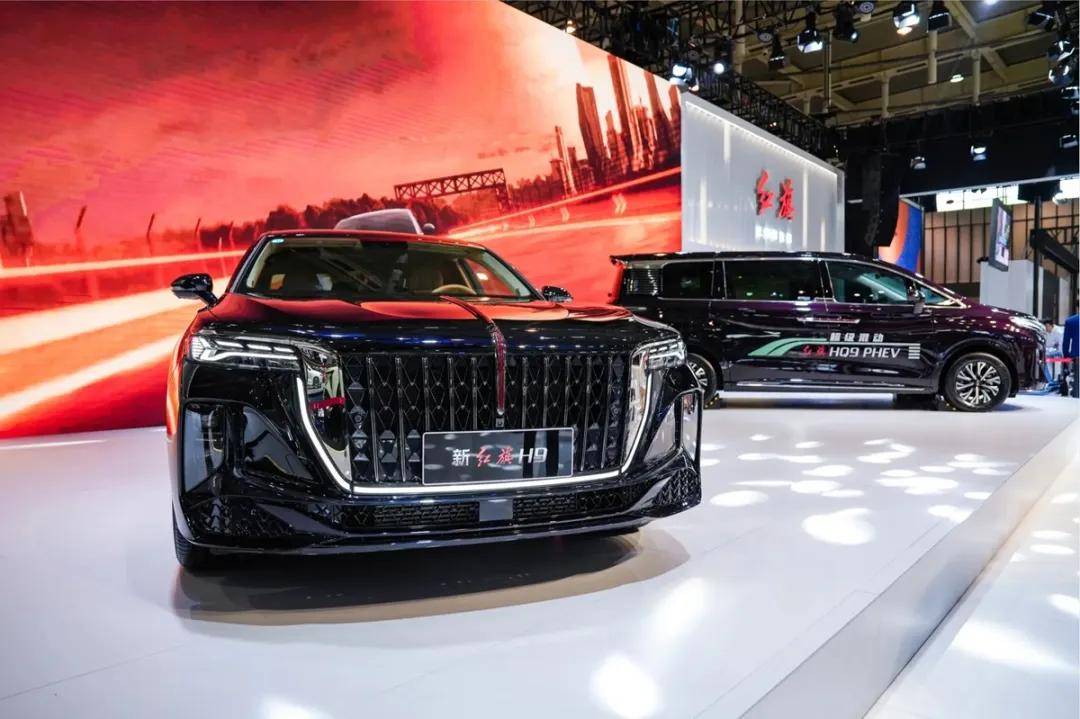 從“國車”到國民車,紅旗叩響未來之門