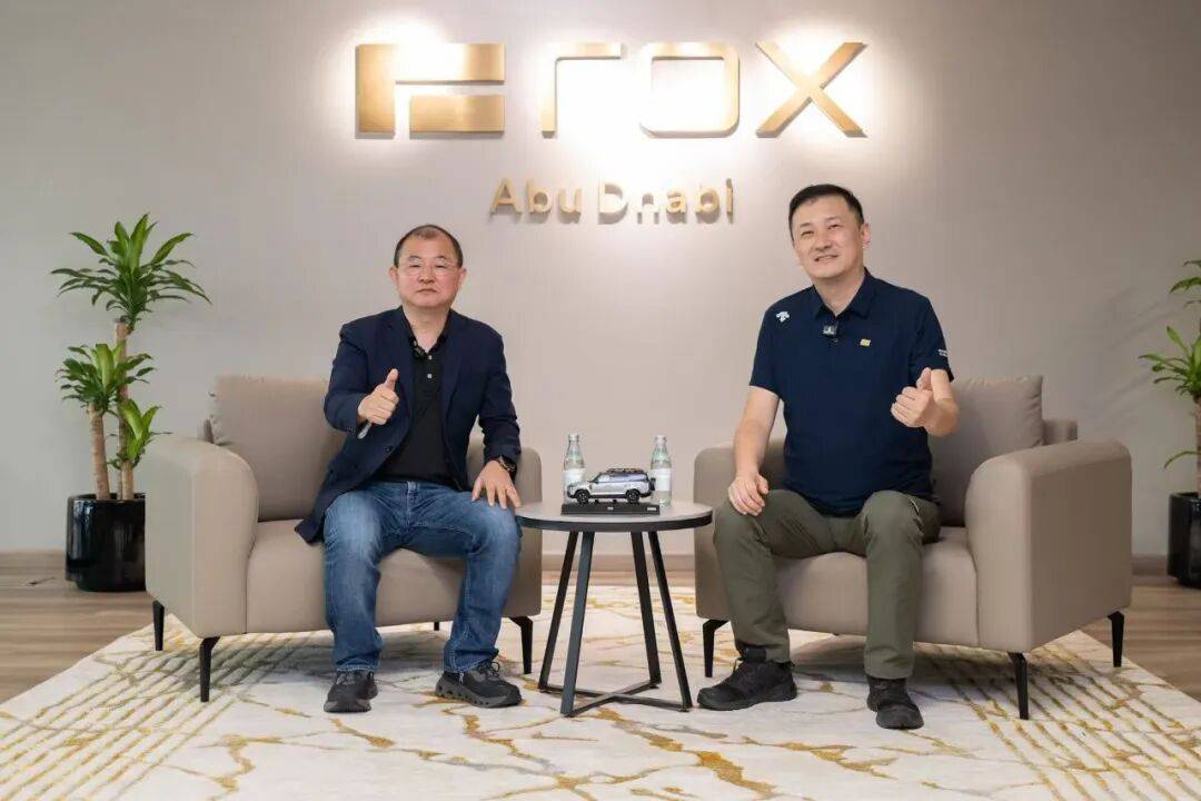 賈可對話極石閆楓:遠走是為了帶回世界的認可