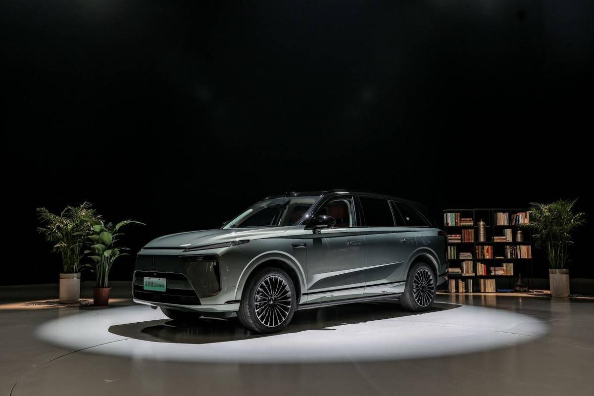 長城VLA大模型上車 魏牌全新藍山首測CP Master輔助駕駛