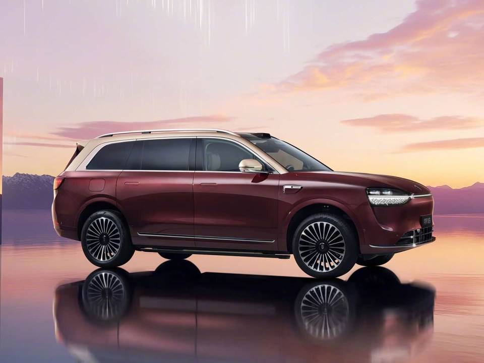 車企們寧可挨罵,也要用1.5T增程器,2.0T很貴嗎?真不是車企摳門