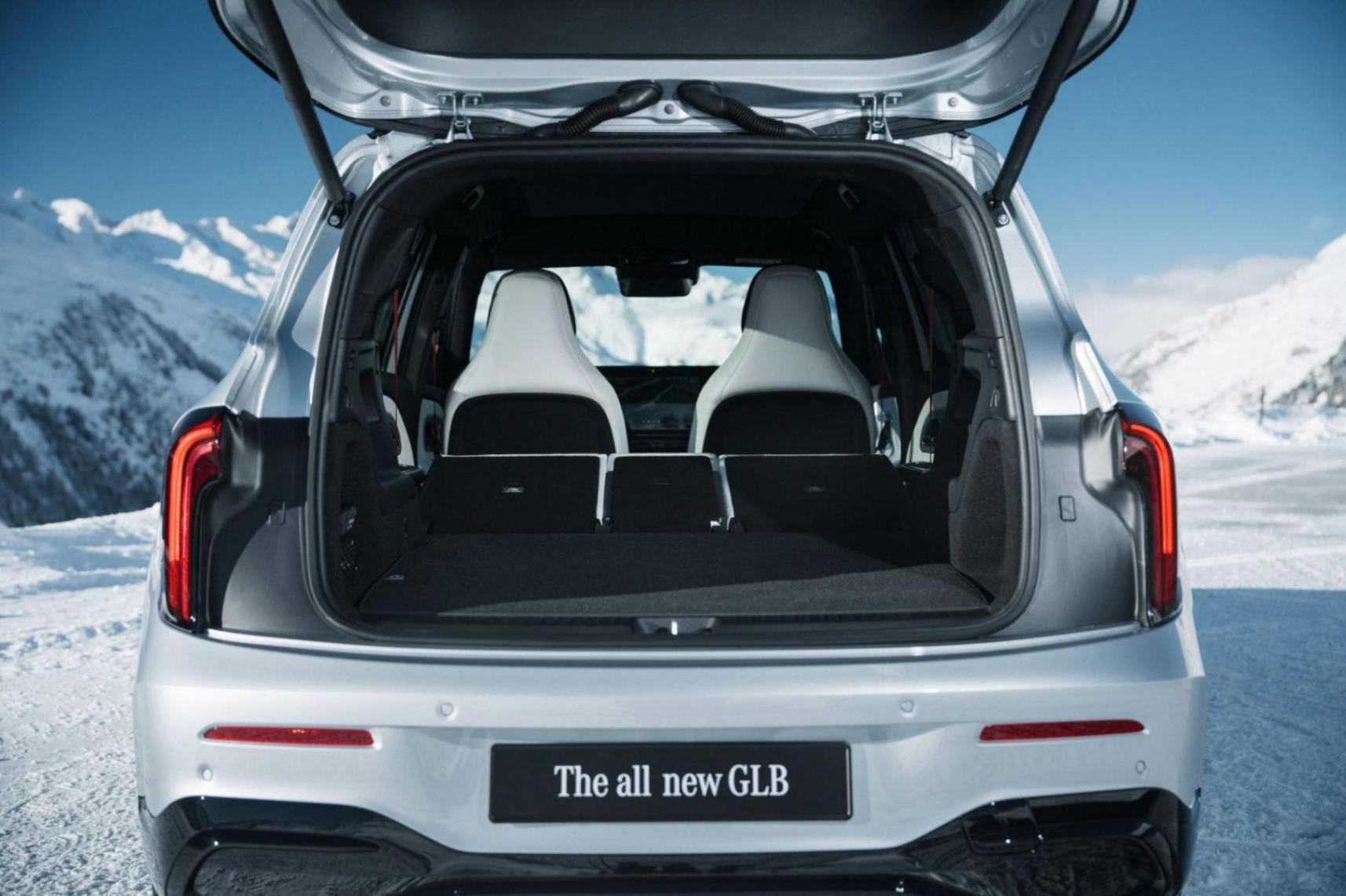 全新奔馳GLB全球首發 提供純電、燃油兩種動力可選